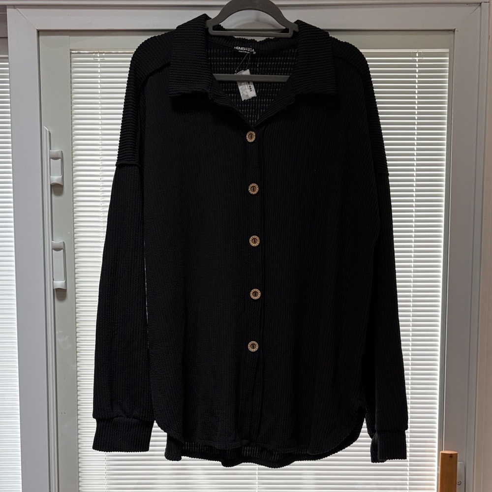 Black button down collared shirt